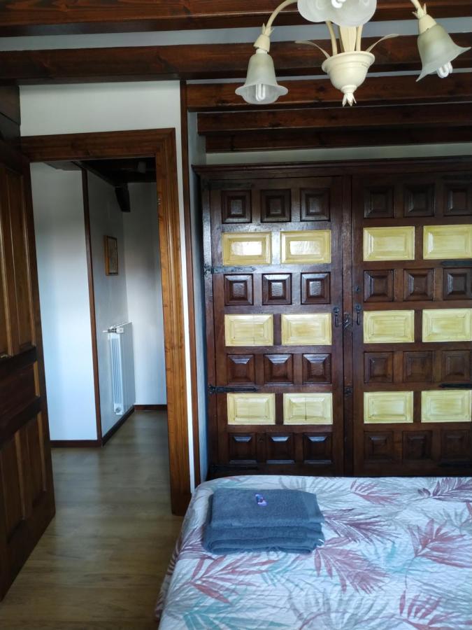 Apartamentos Llave De Santillana Santillana del Mar Exterior photo