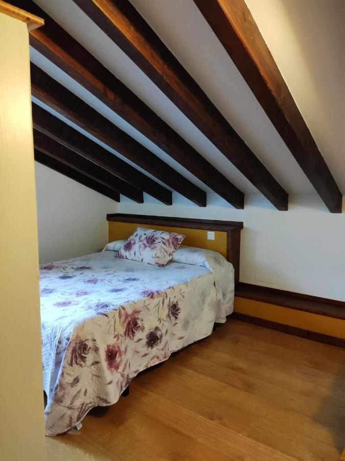 Apartamentos Llave De Santillana Santillana del Mar Exterior photo